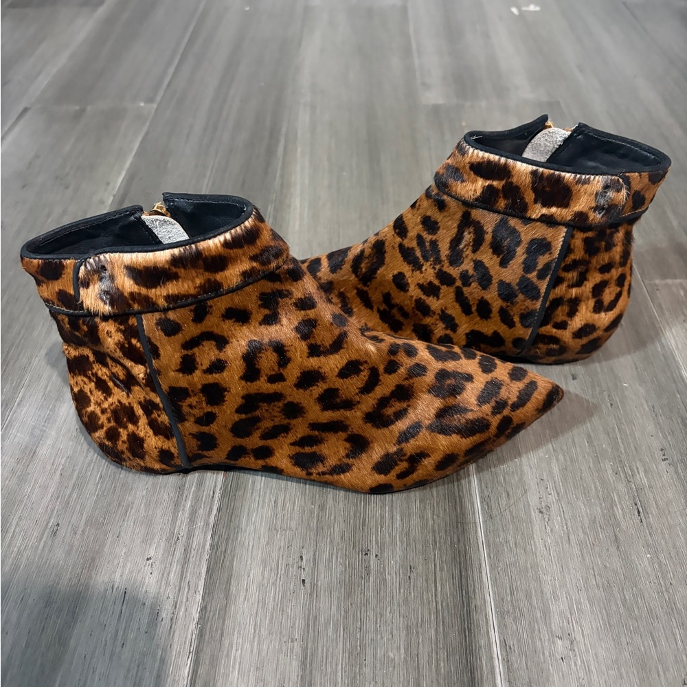 Carrano Women's Leopard Print Calf Hair Pony Hair Pointed Toe Ankle Boots